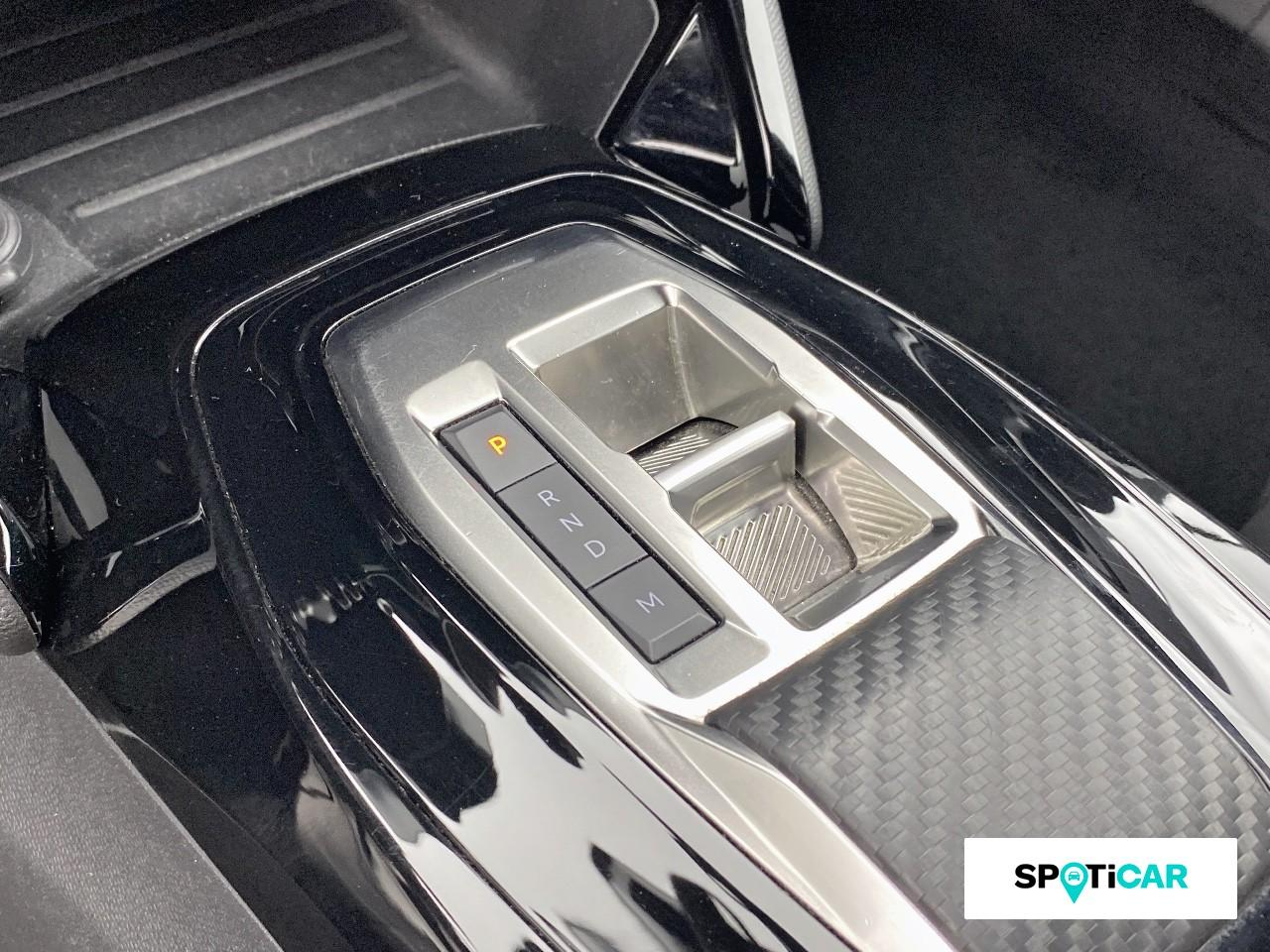 Peugeot 2008 1.2 puretech 130ch s&s allure pack eat8 — photo 14