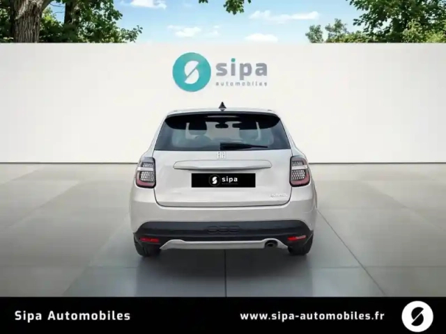 Fiat 600 1.2 hybrid 100ch dct6 — photo 4