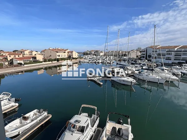 ✨ Charmant T2 cabine avec mezzanine - Vue lagune et mer - Résidence avec piscine - Vendu meublé ✨