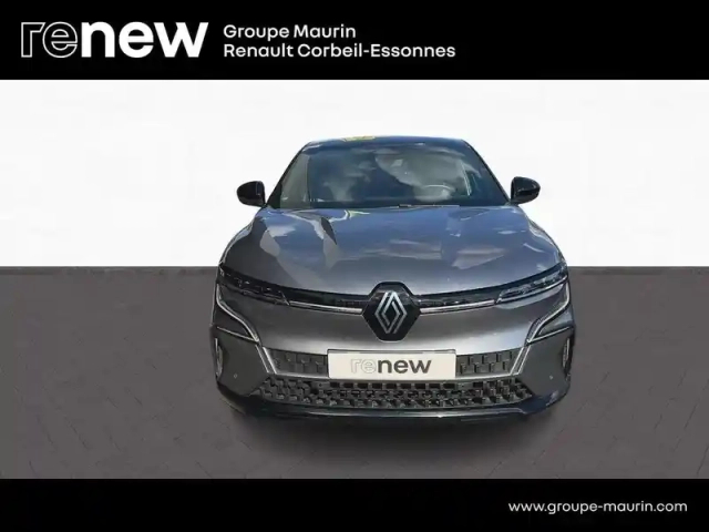 Renault Megane e-tech electric ev40 130ch techno standard charge — photo 2
