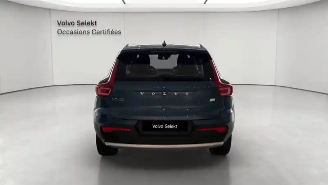 Volvo Xc40 t5 recharge 180+82 ch dct7 — photo 33