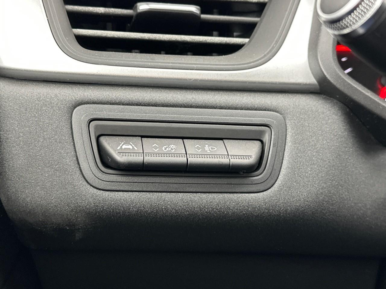 Renault Captur tce 130 fap business — photo 17