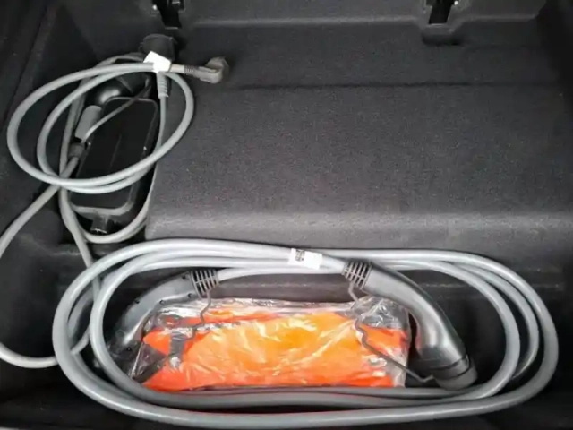 Bmw X1 iedrive20 204ch xline — photo 10