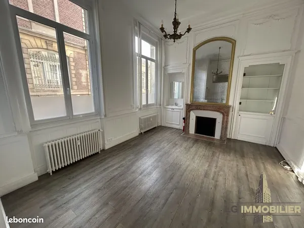 Bureaux 21 m² AMIENS