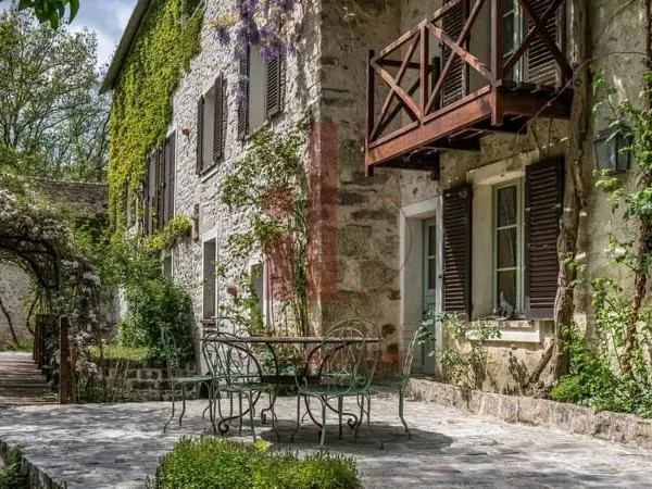 Proche Fontainebleau - Moulin 382+200 M² Bords De Loing - Site Remarquable 2.2 Hectares -