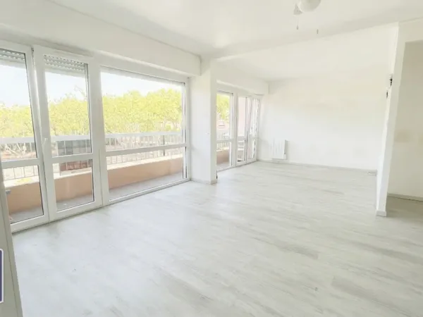 Commerce 3 pièces 68 m²
