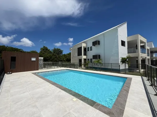 APPARTEMENT NEUF: A SAISIR SUR SAINT-FRANCOIS