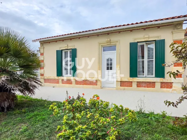 Maison ancienne avec le confort du moderne - centre ville La Tremblade
