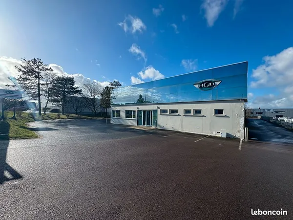 Bureaux 2245 m² TINQUEUX