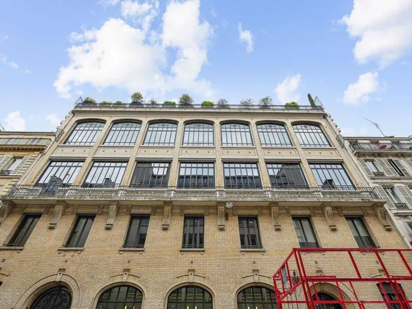 Bureaux 391 m²
