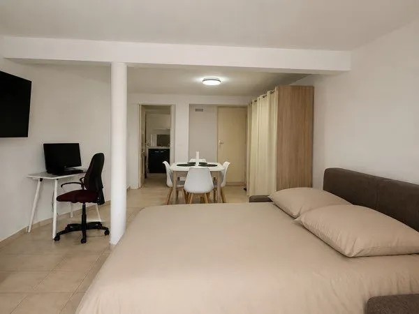 Studio meublé Codolet