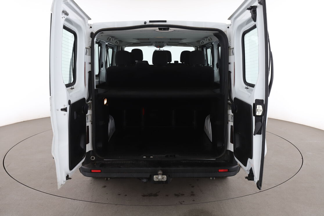 Renault Trafic Combi 2.0 dCi Energy L2 Zen — photo 16