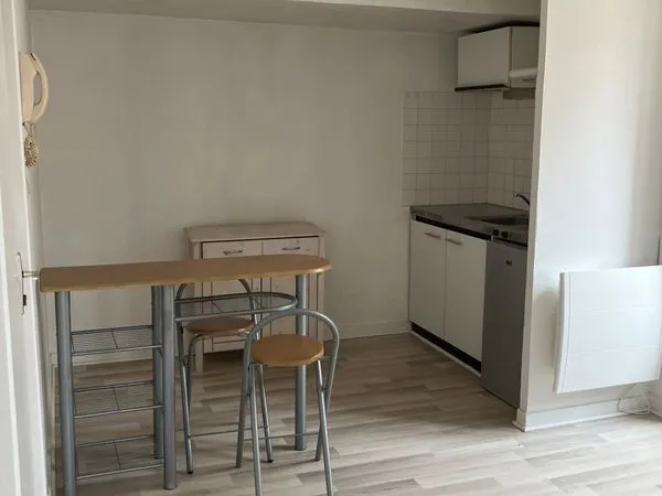 Studio meublé