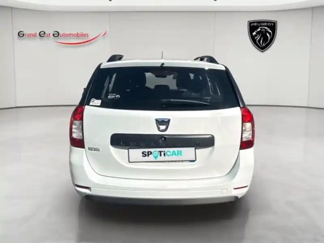 Dacia Logan mcv 0.9 eco-g 90ch silverline — photo 4