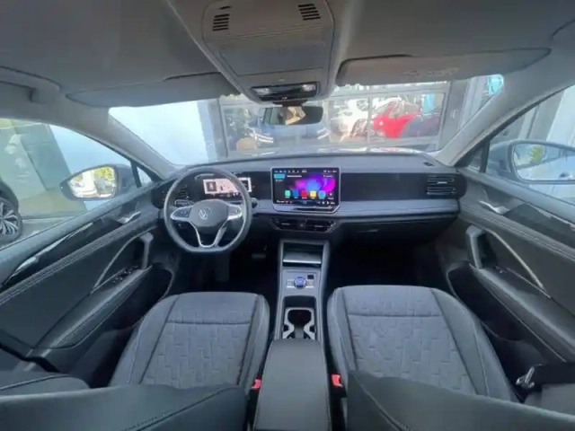 Volkswagen Tiguan 1.5 etsi 131ch dsg7 — photo 66