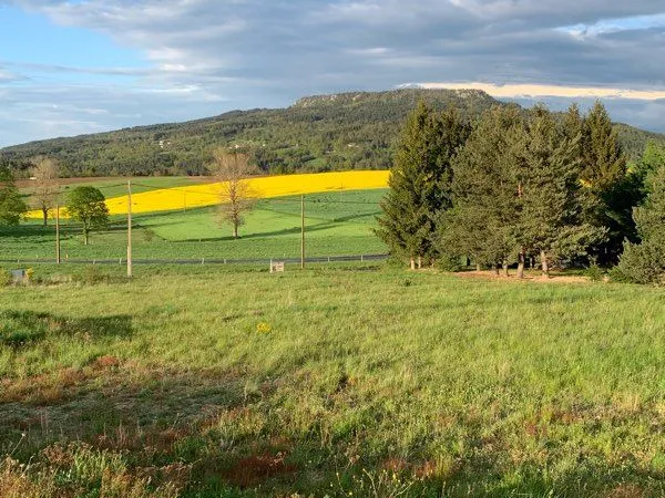 Terrain constructible 1800 m2