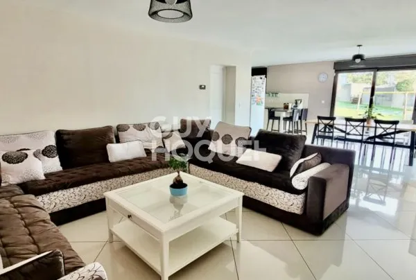 Maison 6 pièces 200 m²