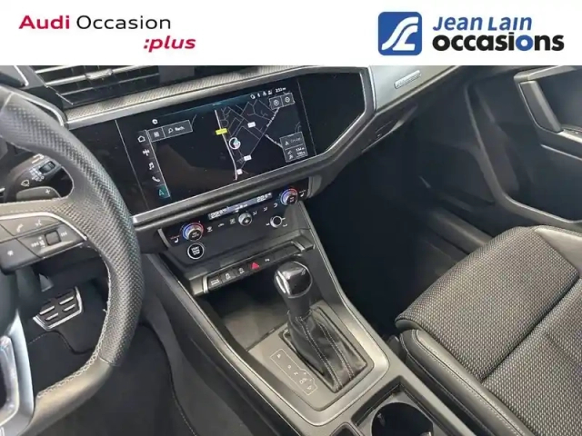 Audi Q3 sportback 35 tfsi 150 ch s tronic 7 — photo 13