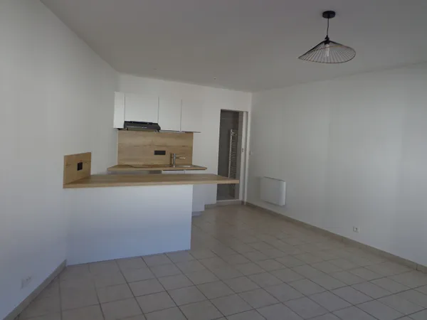 Studio 29 m2 Centre Ville CHALLANS
