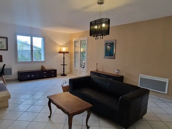 Maison T3 meublée à louer