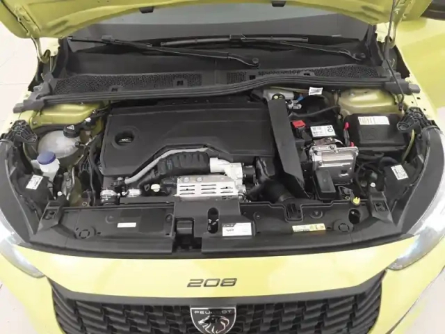 Peugeot 208 hybrid 100 e-dcs6 — photo 40