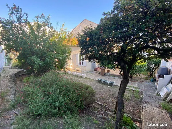 Maison. 7 pièces. 164 m2