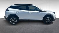 Peugeot 2008 1.5 BlueHDi 110ch S&S Allure — photo 4