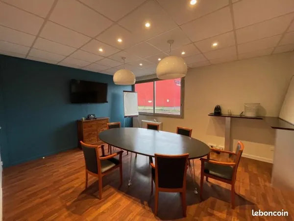 Bureaux 200 m²