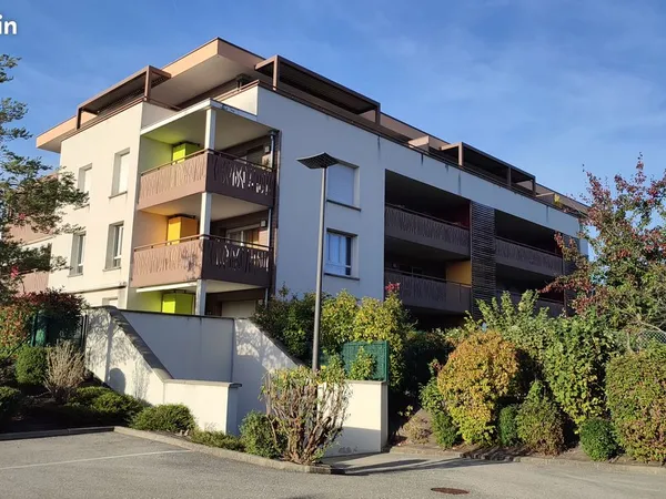 A louer à Metz Tessy. Appartement 2 pièces. 45m². Etage 1/3