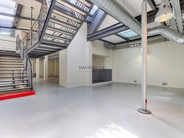 Immeuble 722 m²