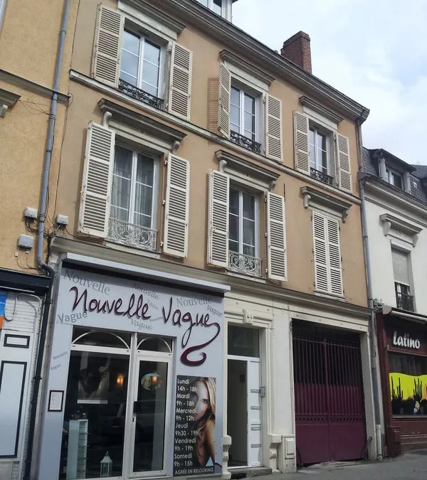 Photo 1
