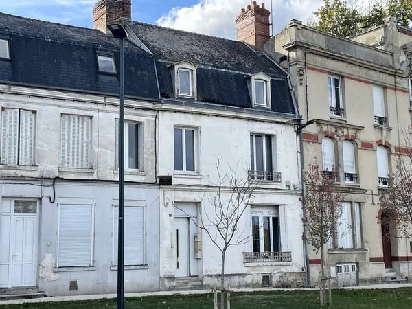Immeuble de rapport 180 m²
