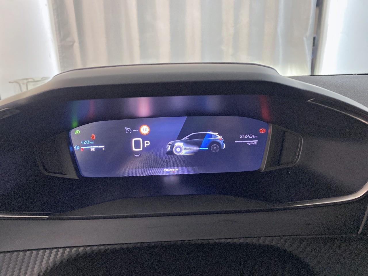 Peugeot 208 hybrid 110 ch e-dcs6 allure — photo 13