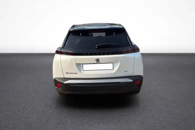 Peugeot 2008 electrique 136 ch — photo 5