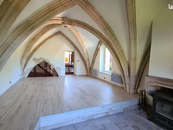 Maison 4 pièces 142 m²