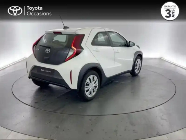 Toyota Aygo X 1.0 vvt-i 72ch dynamic my23 — photo 7