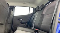 Dacia Sandero 1.0 TCe 90ch Stepway Confort -22 — photo 10