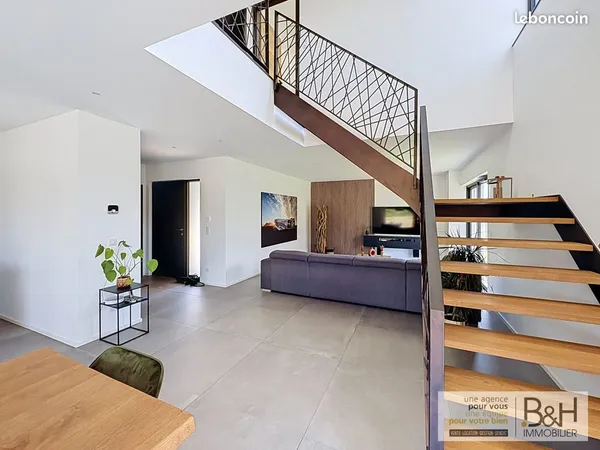 Maison 5 pièces 137 m²