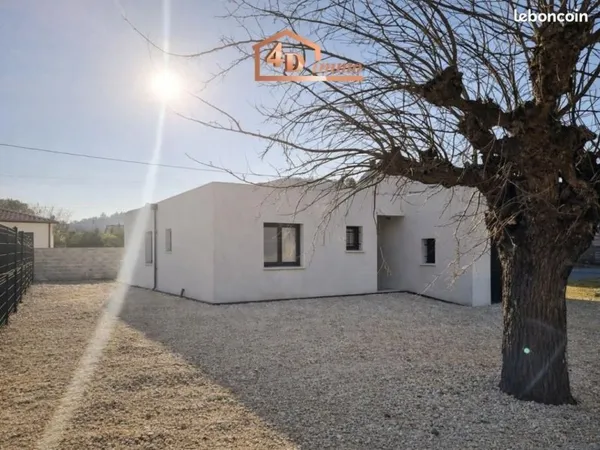 Villa 4 pièces 85 m²