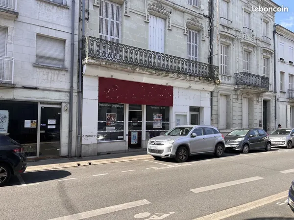Local commercial 85 m² Châtellerault