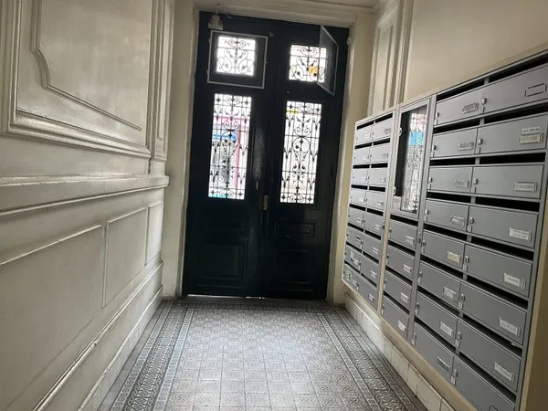 Vends appartement en viager occupé