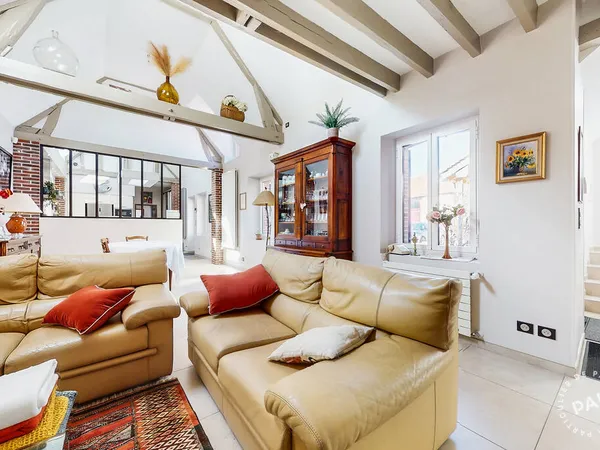 Maison 9 pièces 337 m²