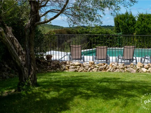 Maison 10 pièces 350 m²