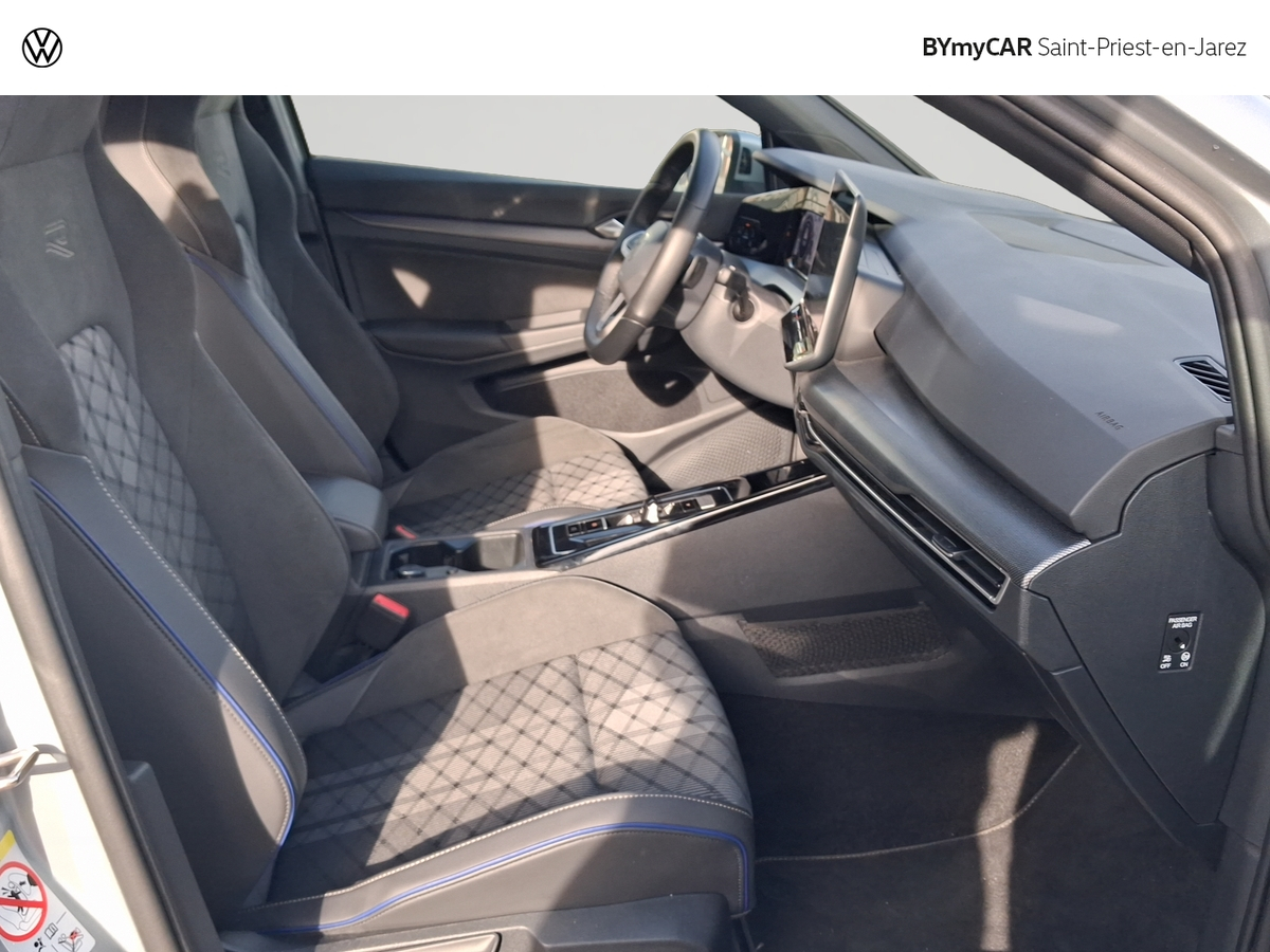 Volkswagen Golf 1.5 eTSI EVO2 150 DSG7 — photo 15