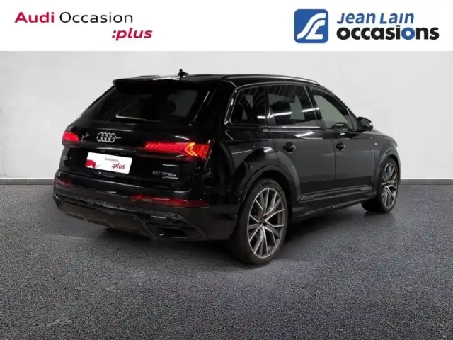 Audi Q7 60 tfsi e 462 tiptronic 8 quattro — photo 5