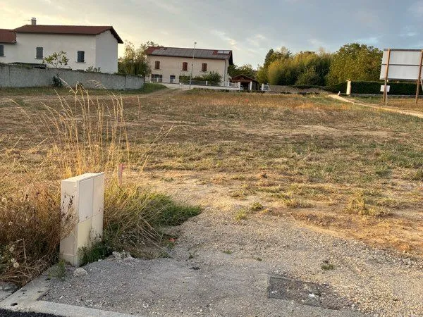 Terrain constructible de 625 m2