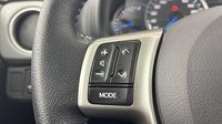 Toyota Yaris HSD 100h Style 5p — photo 24