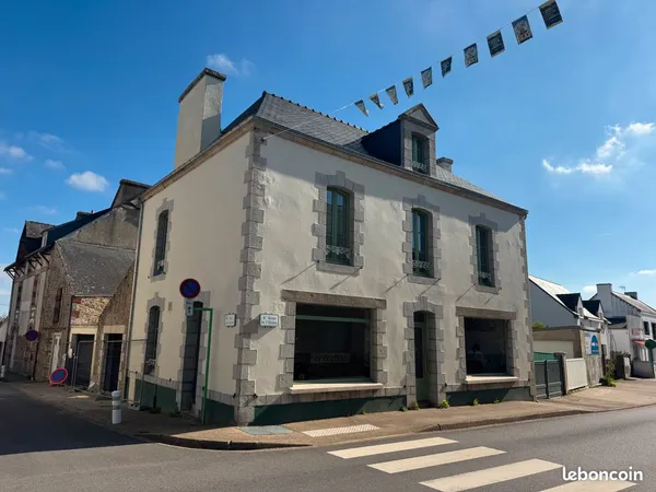Local commercial - Emplacement n°1 - Locoal-Mendon