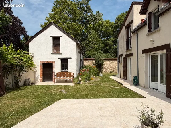 DAMERY - Maison ancienne rénovée 152m² - Jardin clos sans vis-à-vis - Dépendance 25m² - Garage