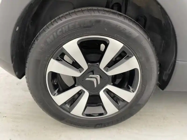 Citroën C3 puretech 83 s&amp;s bvm5 — photo 19